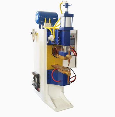 El equipo automático de soldadura por puntos del sistema de control PLC