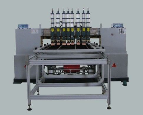 Trintfar automatic production line, used for welding the inner shells of ovens, microwave ovens and food dryers, as well as the welding machines.
