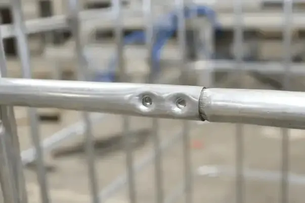 Soldadores tubulares del acero inoxidable de la soldadora del alambre de la jaula del tanque de 1000 litros Ibc 3